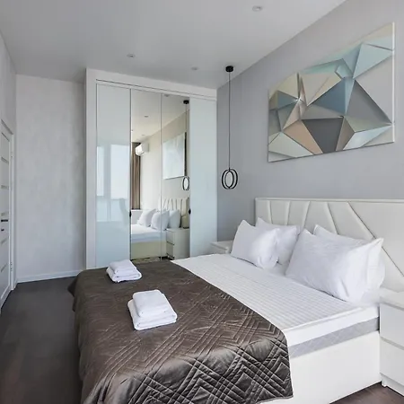 Апартаменти Sea Pearl 1line *